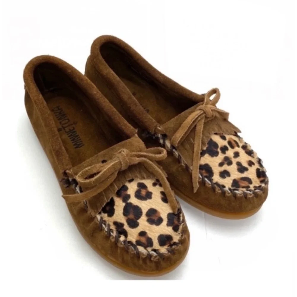 MINNETONKA Leopard Calfskin Kilty Moc Suede Moccasins Flat In Brown Size 1 Kids